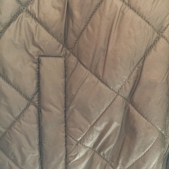 Quilted Ribbed cuff Jacket - Picture 3 of 5